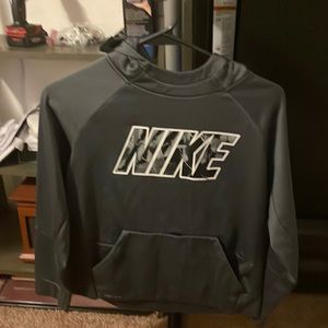Boys Nike gray hoody sz.large